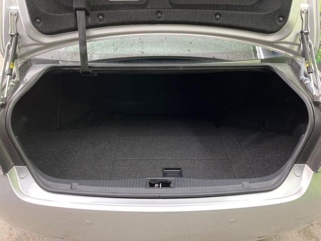 TOYOTA CROWN SEDAN HYBRID 2015 Image 31