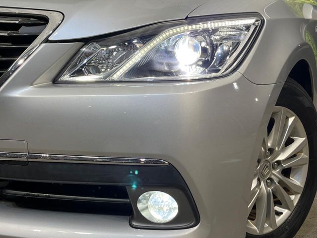 TOYOTA CROWN SEDAN HYBRID 2015 Image 31