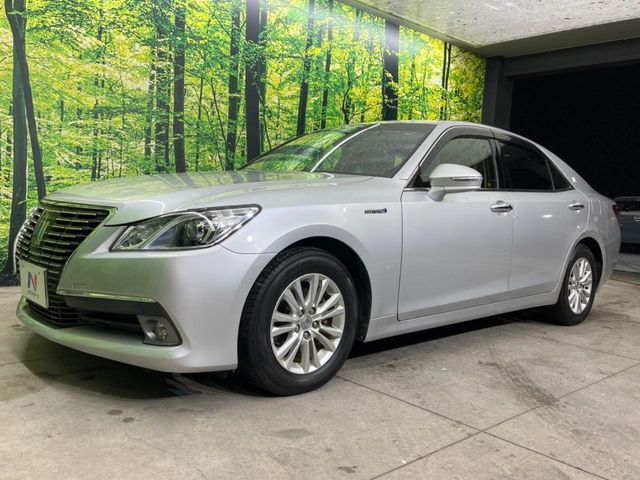 TOYOTA CROWN SEDAN HYBRID 2015 Image 31