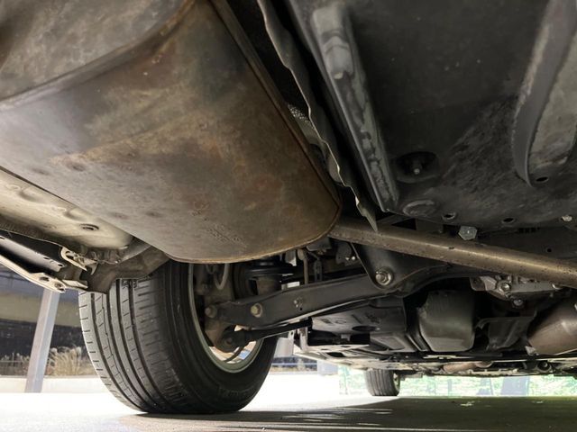 TOYOTA CROWN SEDAN HYBRID 2015 Image 31