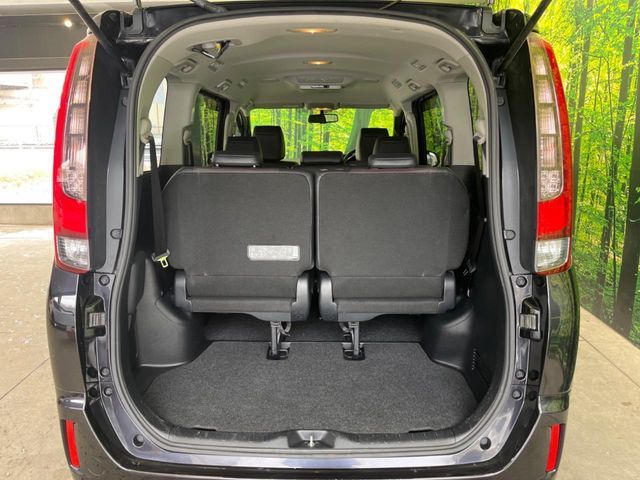 TOYOTA ESQUIRE 2015 Image 31