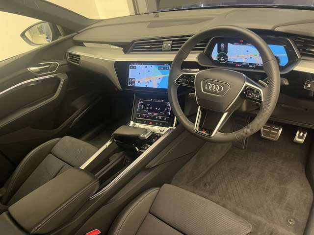 AUDI Q8 E-TRON SPORT 2023 Image 31
