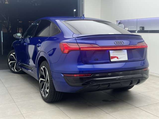 AUDI Q8 E-TRON SPORT 2023 Image 31