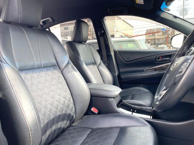 TOYOTA HARRIER 2WD 2017 Image 31