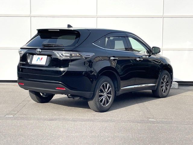 TOYOTA HARRIER 2WD 2017 Image 31