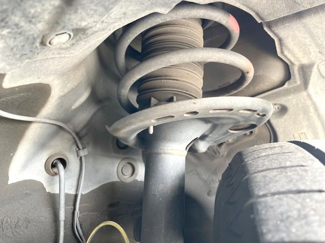 TOYOTA HARRIER 2WD 2017 Image 31