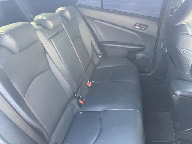 TOYOTA PRIUS 2016 Image 31