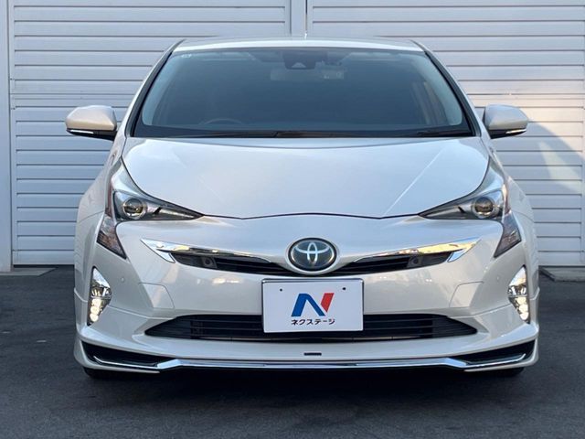 TOYOTA PRIUS 2016 Image 31