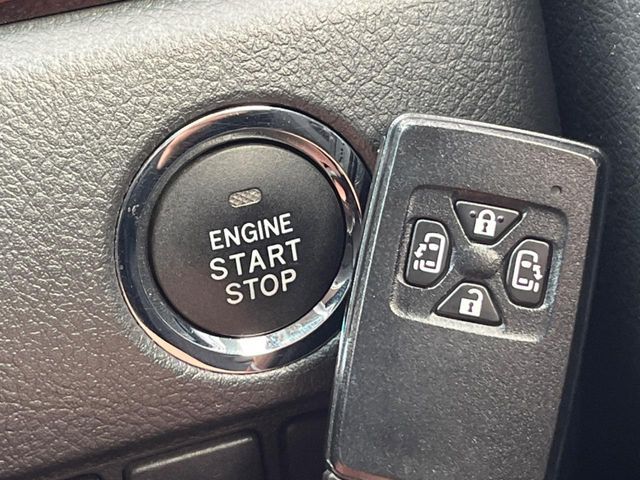 TOYOTA VELLFIRE 2012 Image 31