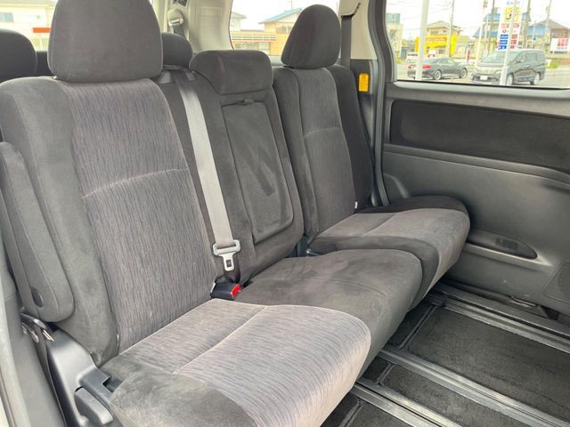 TOYOTA VELLFIRE 2012 Image 31