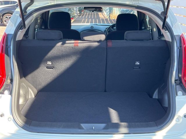 NISSAN JUKE 2014 Image 31