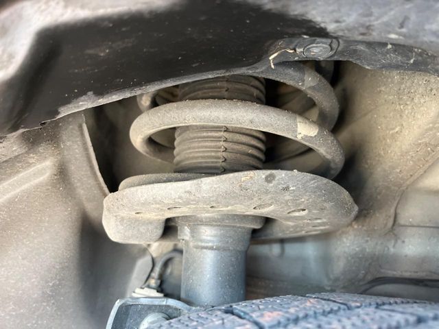 NISSAN JUKE 2014 Image 31