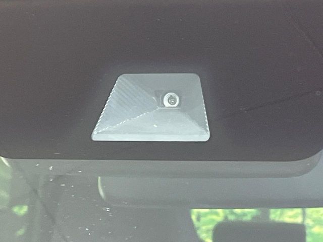 HONDA N BOX CUSTOM 2021 Image 31