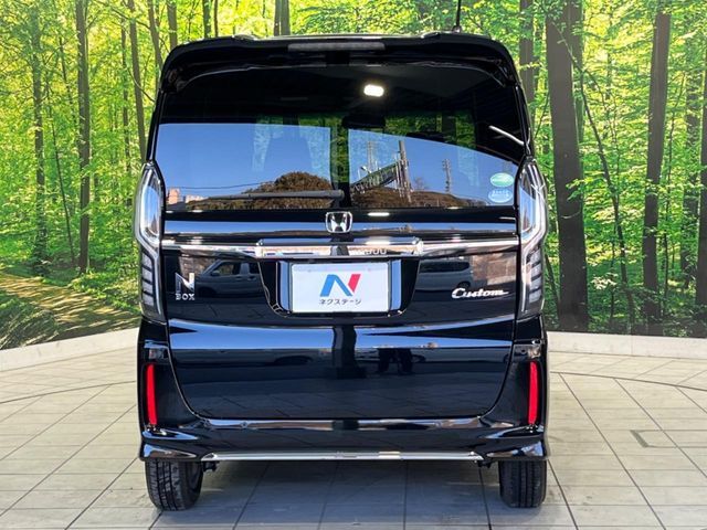 HONDA N BOX CUSTOM 2021 Image 31
