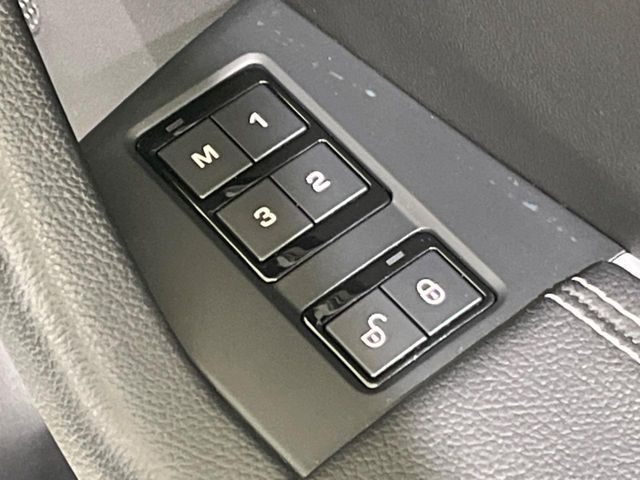 JAGUAR F-PACE 2017 Image 31