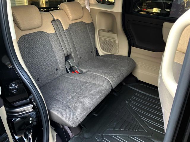 HONDA N BOX 2018 Image 31