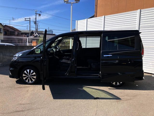 NISSAN SERENA  S-HYBRID 2017 Image 31