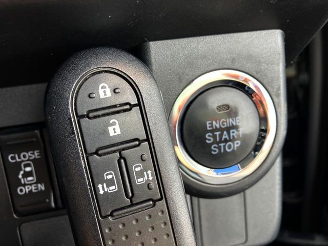 TOYOTA ROOMY 2018 Image 31