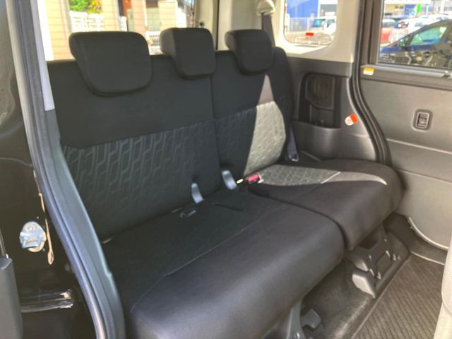 TOYOTA ROOMY 2018 Image 31