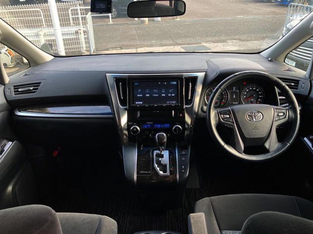 TOYOTA VELLFIRE 2016 Image 31