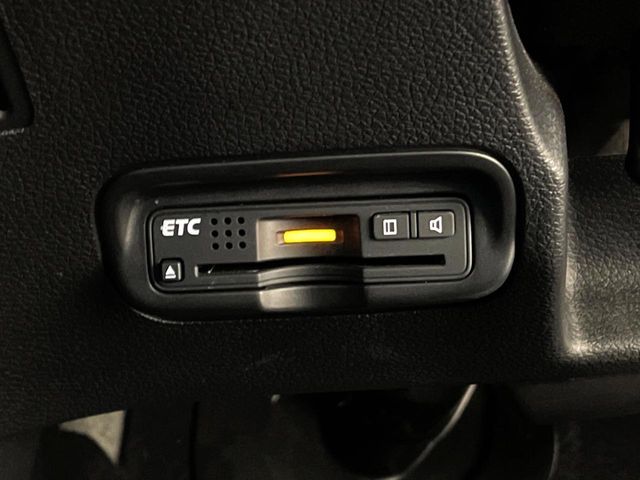 HONDA VEZEL HYBRID 4WD 2015 Image 31