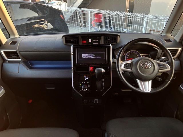 TOYOTA ROOMY 2018 Image 31
