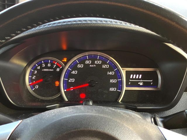 TOYOTA ROOMY 2018 Image 31