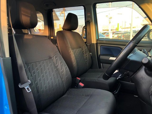 TOYOTA ROOMY 2018 Image 31