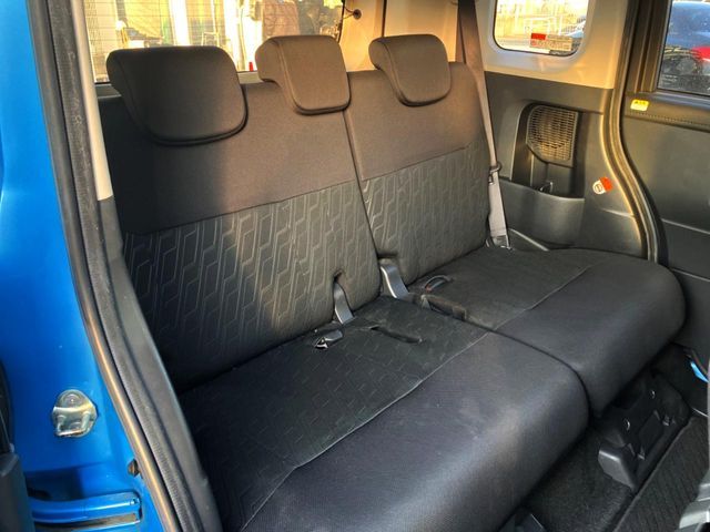 TOYOTA ROOMY 2018 Image 31