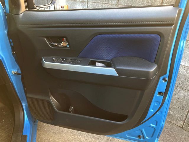 TOYOTA ROOMY 2018 Image 31