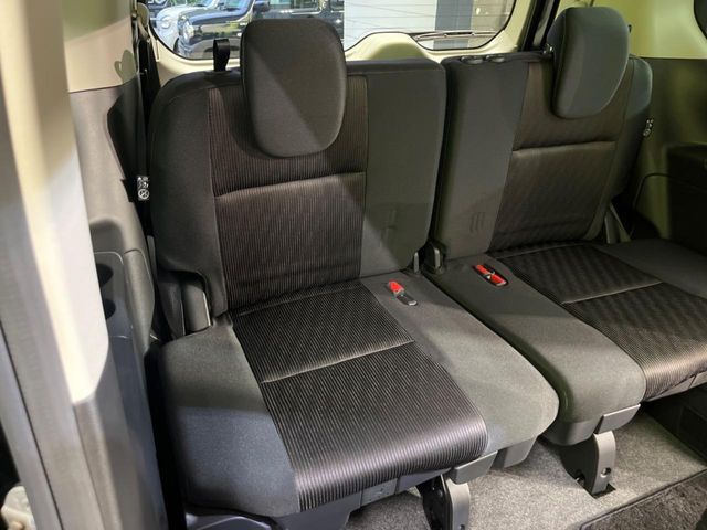 NISSAN SERENA  S-HYBRID 2016 Image 31