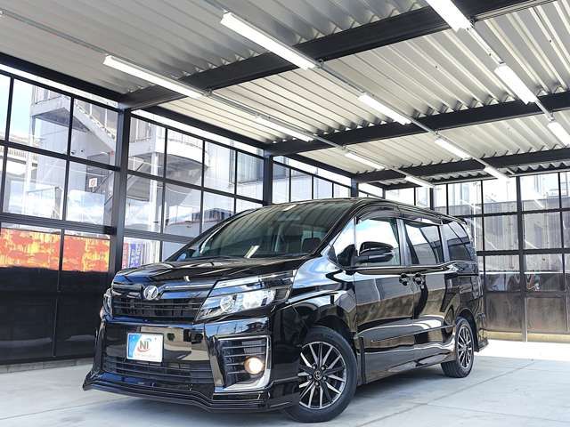 TOYOTA VOXY 2014 Image 31