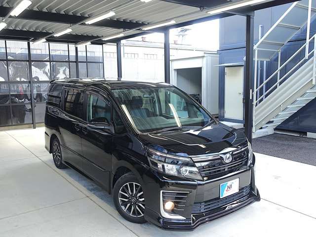 TOYOTA VOXY 2014 Image 31