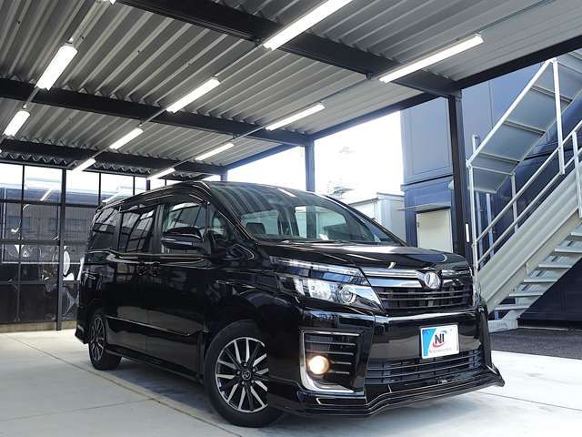 TOYOTA VOXY 2014 Image 31