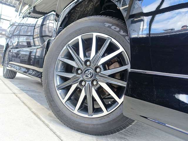 TOYOTA VOXY 2014 Image 31