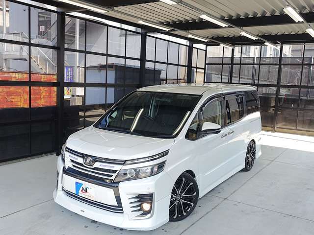 TOYOTA VOXY 2014 Image 31