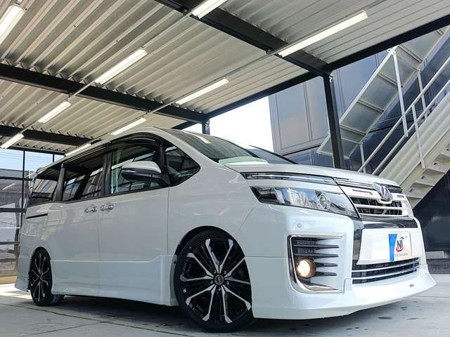 TOYOTA VOXY 2014 Image 31