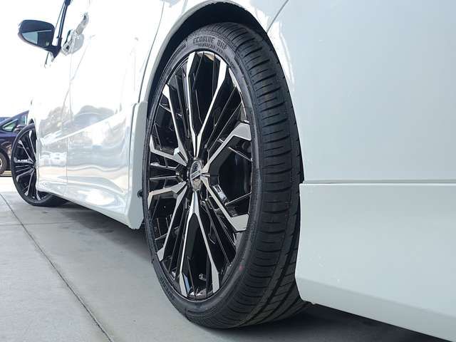 TOYOTA VOXY 2014 Image 31