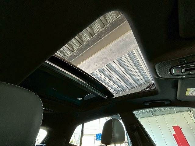 AUDI Q8 2021 Image 31