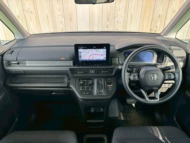 HONDA STEPWAGON E:HEV 2023 Image 31