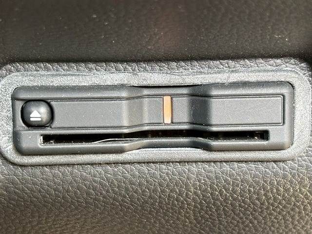 HONDA STEPWAGON E:HEV 2023 Image 31