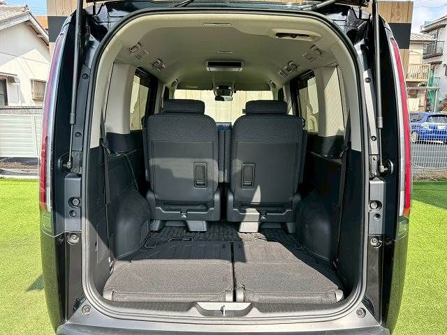 HONDA STEPWAGON E:HEV 2023 Image 31