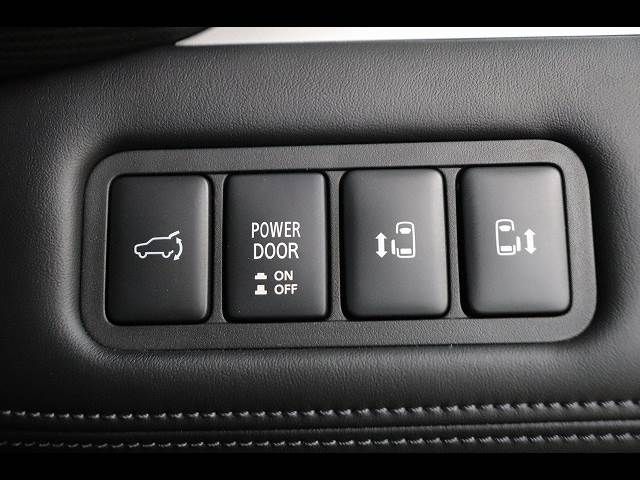 MITSUBISHI DELICA D:5 4WD 2020 Image 31