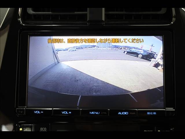 TOYOTA PRIUS 2017 Image 31