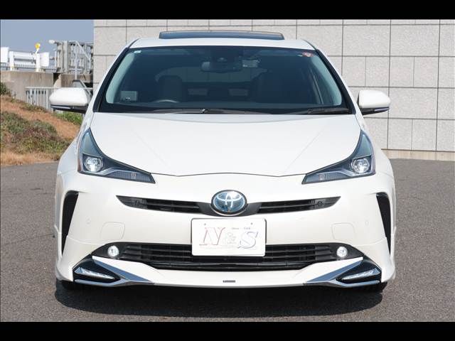 TOYOTA PRIUS 2019 Image 31