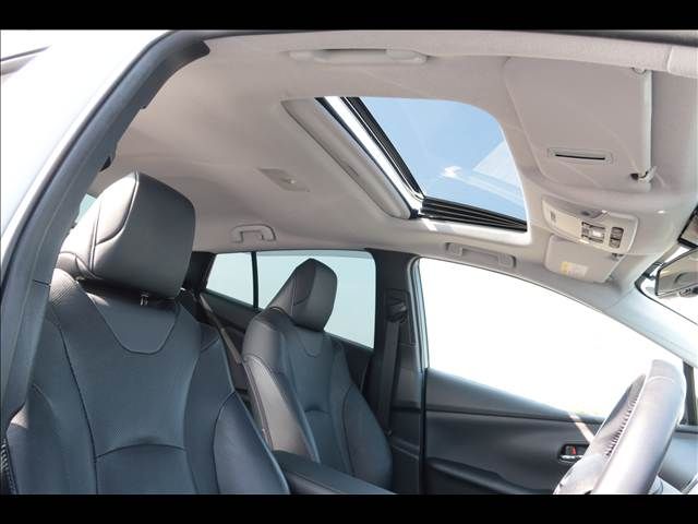 TOYOTA PRIUS 2019 Image 31