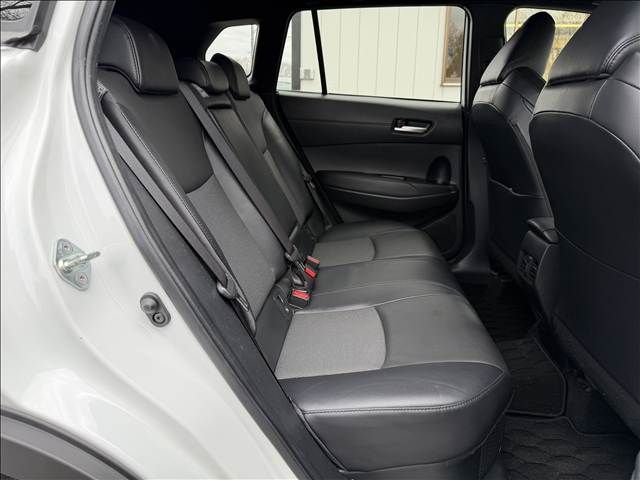 TOYOTA COROLLA CROSS HYBRID 2023 Image 31