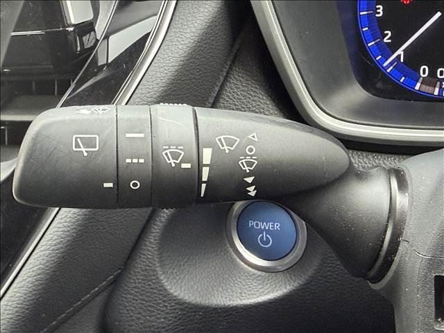 TOYOTA COROLLA CROSS HYBRID 2023 Image 31