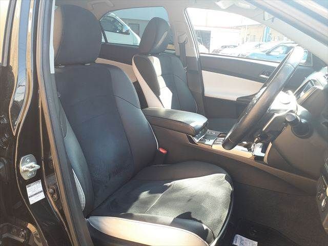 TOYOTA MARK X 2017 Image 31