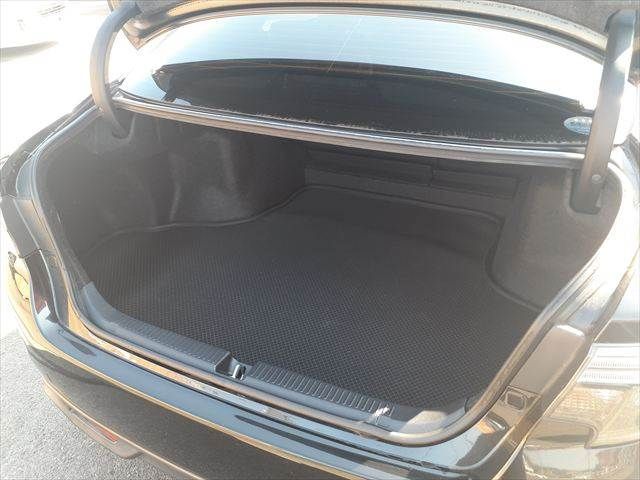 TOYOTA MARK X 2017 Image 31